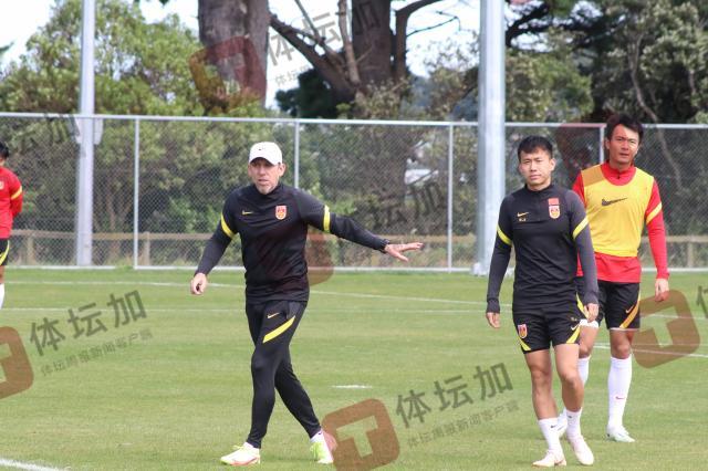 天博体育下载-亚运队内部小结输球因思想不统一 再战将调整阵容